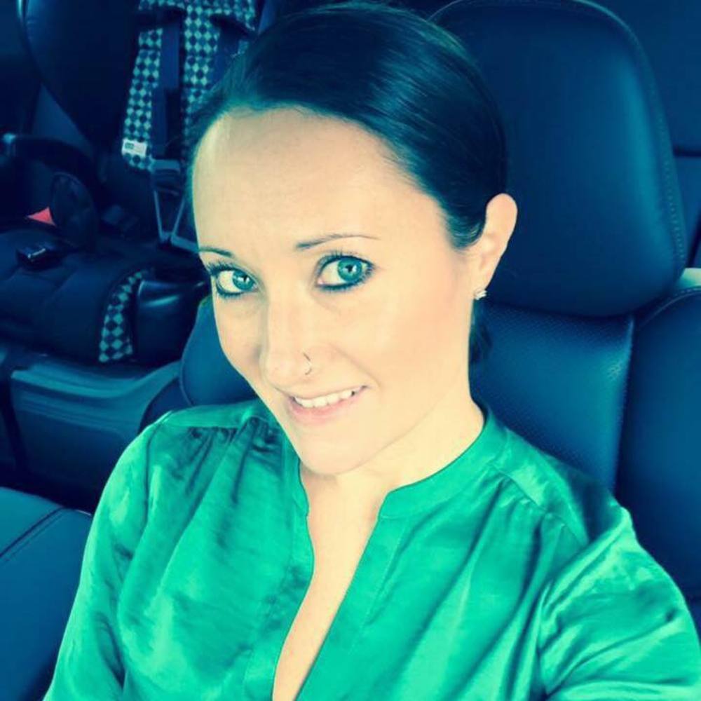 Meet your Posher, Dana